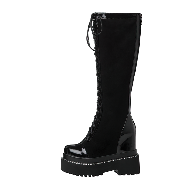 Women's black knee-high boots in British style with thick soles and high lacing for edgy fashion.