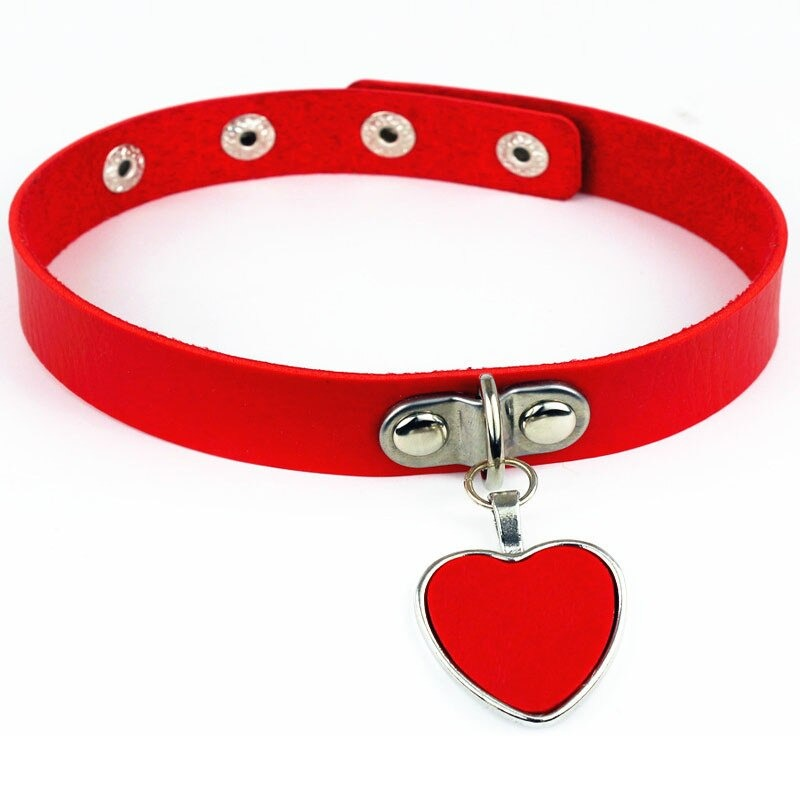 Red PU leather choker necklace with heart pendant, perfect for gothic and rock outfits.