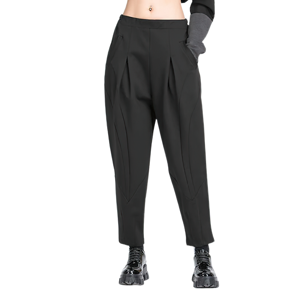 Women's high waist black harem trousers with pockets, perfect for casual outings and stylish comfort.