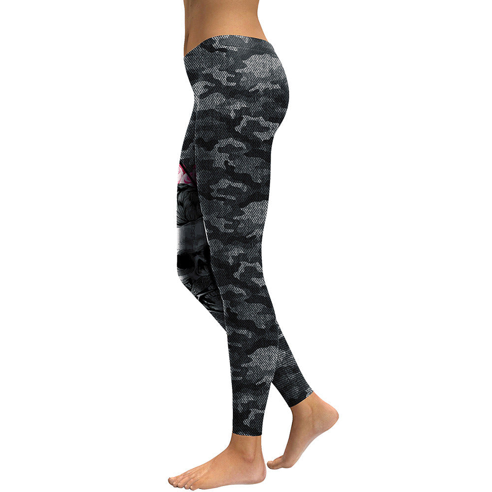 Women's 3D camouflage skull leggings in black and gray, perfect for workouts and rock-inspired outfits.