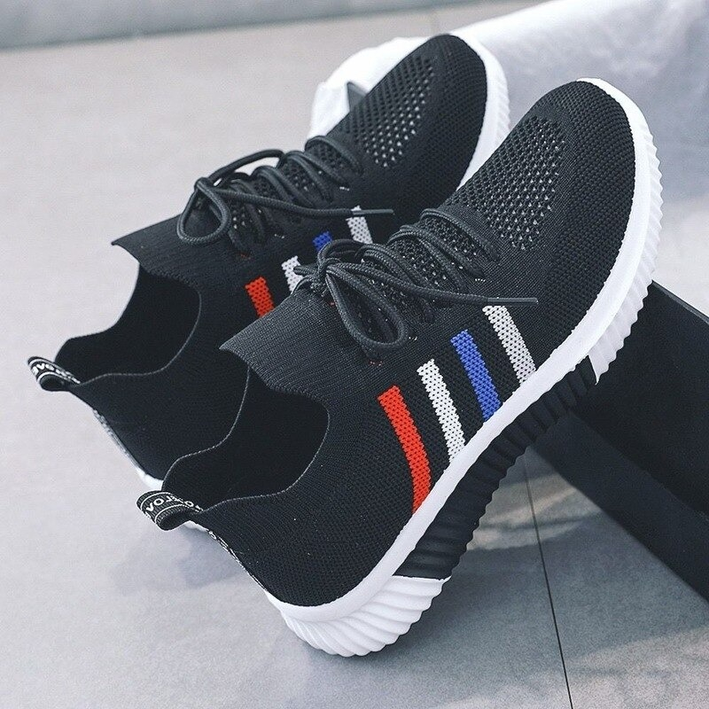 Women's vulcanized sneakers in black mesh with red, white, and blue stripes, perfect for casual running and sports activities.