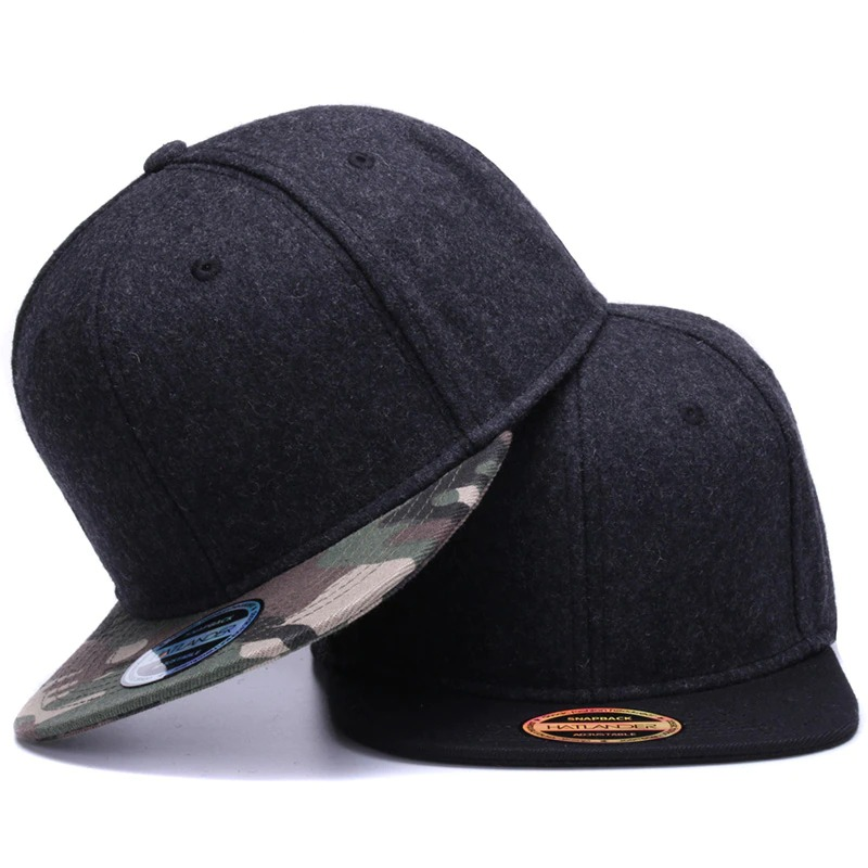 Trendy black wool snapback baseball caps with camouflage flat brims, perfect for casual styling in Rock Punk fashion.
